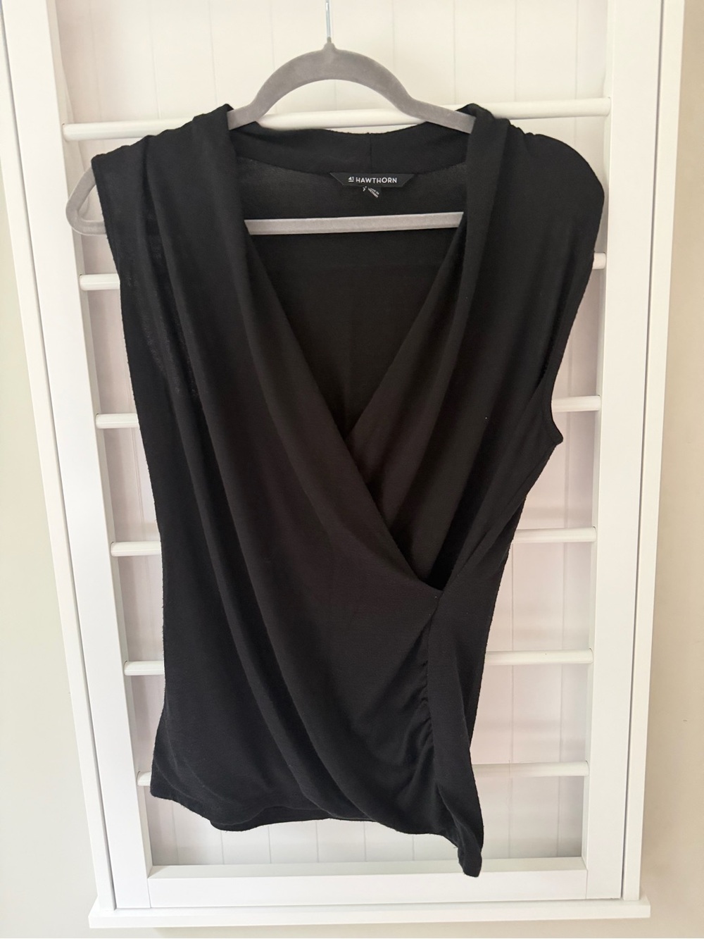 41 Hawthorn Black Surplice Wrap Ruched Sleeveless Top M